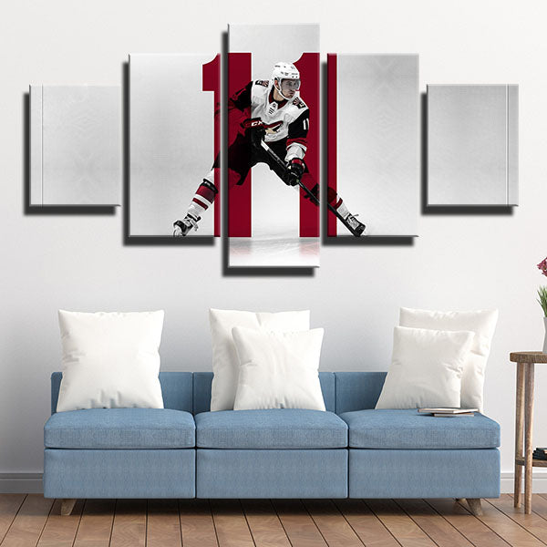 Arizona Coyotes Left Wing Brendan Perlini White Canvas Wall Art