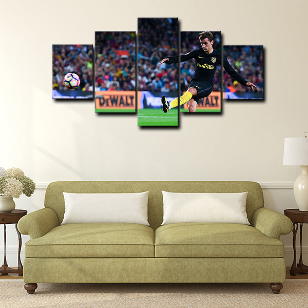 Atletico Madrid Midfield Grizou Antoine Griezmann Canvas Wall Art