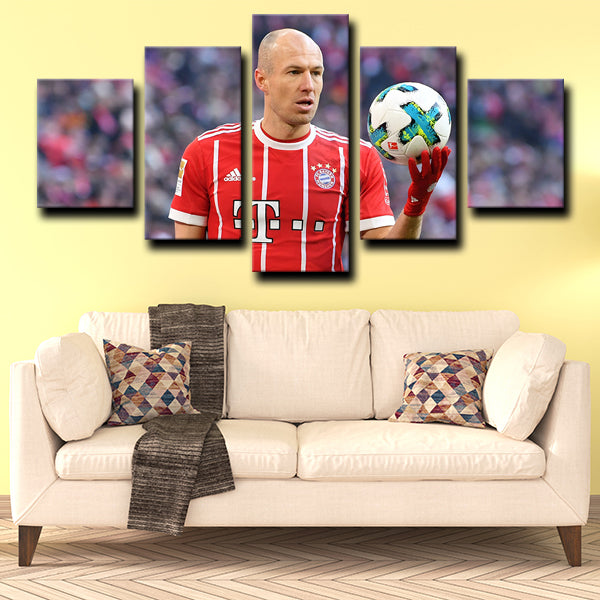 Bayern Forward Peter Pan Robben Canvas Wall Art