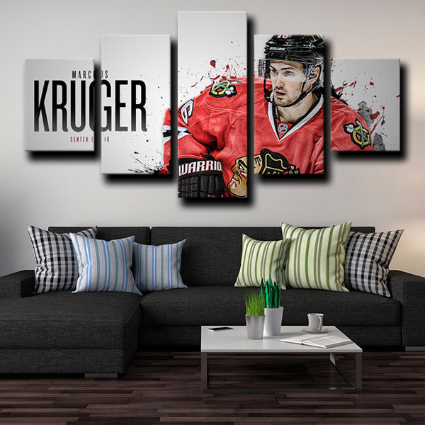 Chicago Blackhawks Centre Frogger Marcus Kruger Canvas Wall Art