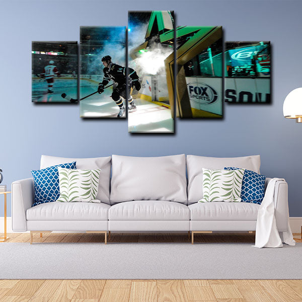 Dallas Stars Forward Benguin Jamie Benn Canvas Wall Art