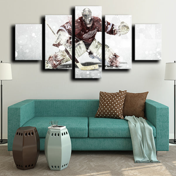 Detroit Red Wings Goaltender Howie Jimmy Howard Canvas Wall Art