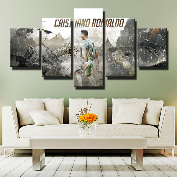 Juventus Fc Forward Cristiano Ronaldo Confusion Canvas Wall Art