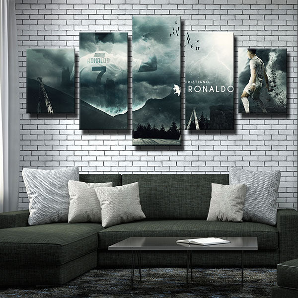 Juventus Fc Forward Ronnie Cristiano Ronaldo Blackish Green Canvas Wall Art