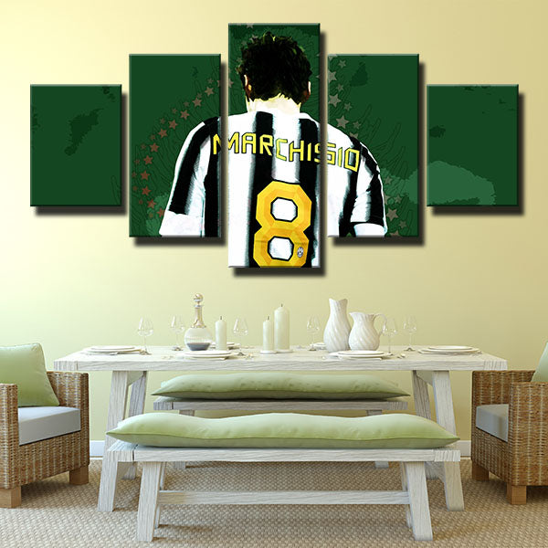 Juventus Fc Midfielder Claudio Marchisio Green Canvas Wall Art
