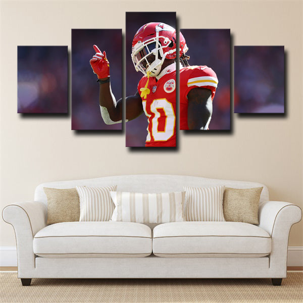 Kansas City Chiefs Wide Receiver Cheetah Tyreek Hill Canvas Wall Art