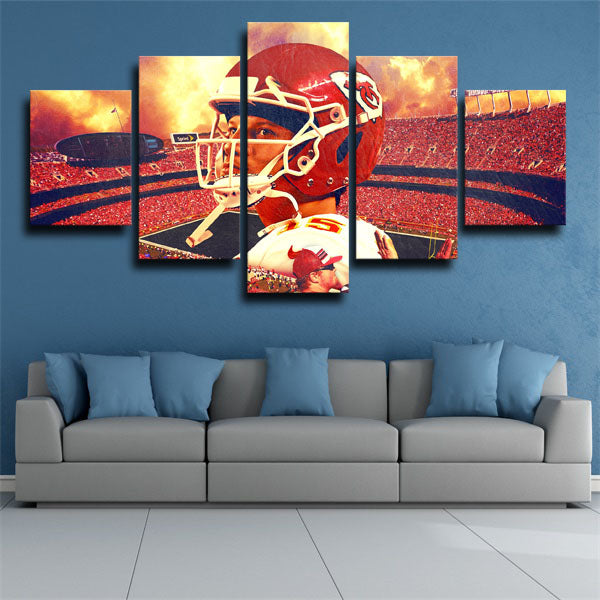 Showtime Patrick Mahomes Red Canvas Wall Art