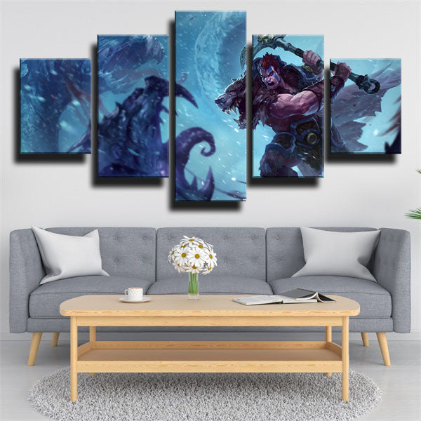 Darius Fighting Canvas Wall Art