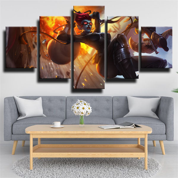 The Widowmaker Evelynn Blooming Canvas Wall Art