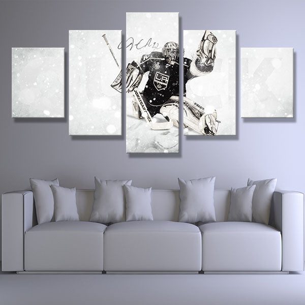 Los Angeles Kings Goaltender Jonathan Quick Flash Canvas Wall Art