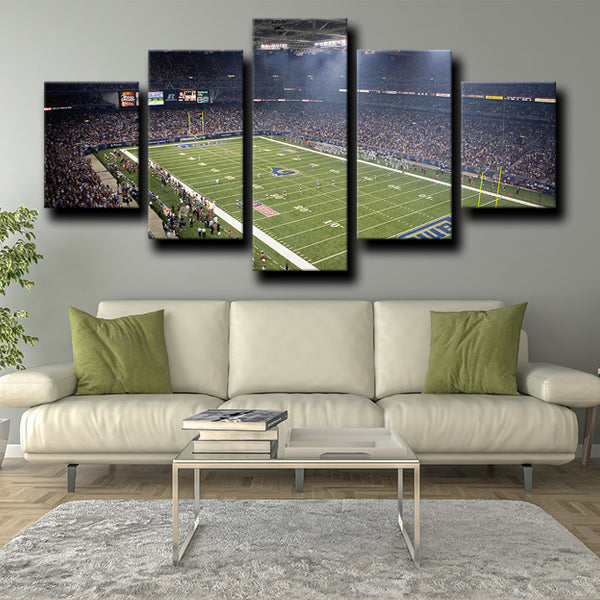 Los Angeles Rams Rugby Field Green Canvas Wall Art
