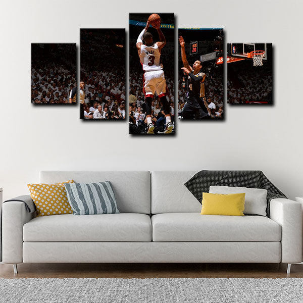 Miami Heat Shooting Guard The Flash Wade Canvas Wall Art