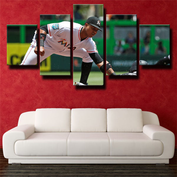 Miami Marlins Second Baseman All-Starlin Starlin Castro Canvas Wall Art