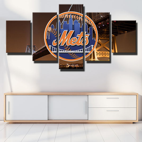 New York Mets Night View Emblem Canvas Wall Art