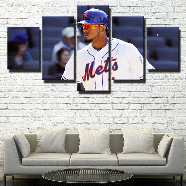 New York Mets Shortstop The Kid Amed Rosario Canvas Wall Art