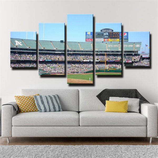 Oakland Athletics Grenn Court Emblem Canvas Wall Art