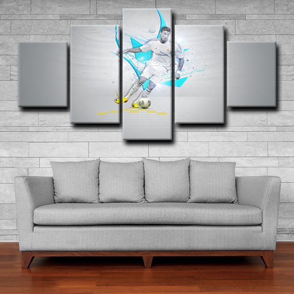 Real Madrid Cf Forward Cristiano Ronaldo Player Canvas Wall Art