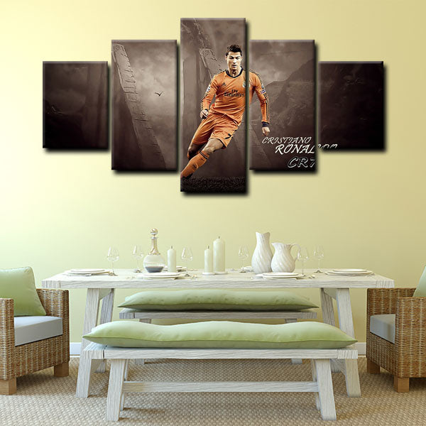 Real Madrid CF Forward CR7 Cristiano Ronaldo Vintage Canvas Wall Art