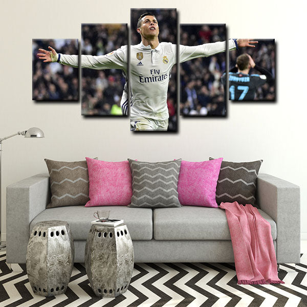 Real Madrid Cf Forward Cris Cristiano Ronaldo Canvas Wall Art