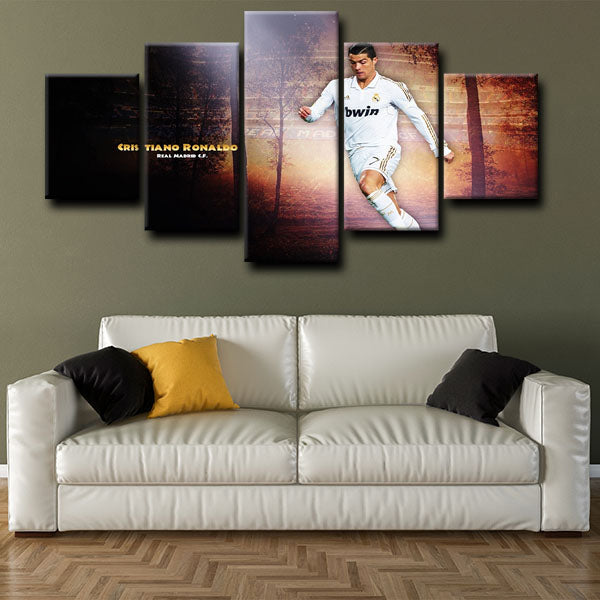 Real Madrid Cf Forward Rocket Cristiano Ronaldo Footballer Canvas Wall Art