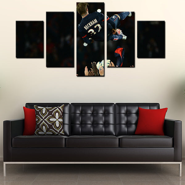 Real Madrid Midfield David Beckham Golden Balls Canvas Wall Art