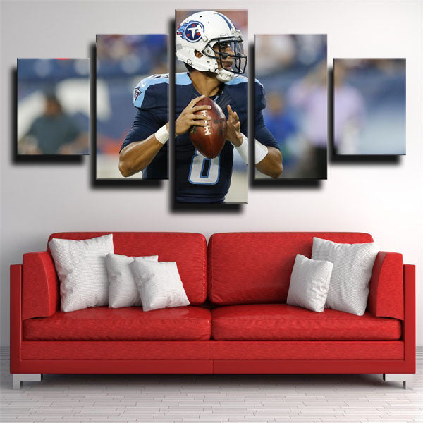 Quarterback The Flyin’ Hawaiian Marcus Mariota Canvas Wall Art