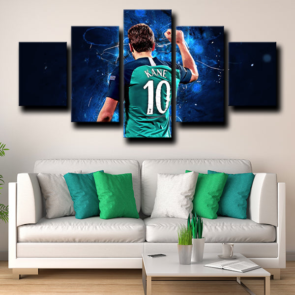 Tottenham Hotspur Fc Forward Harry Kane Canvas Wall Art