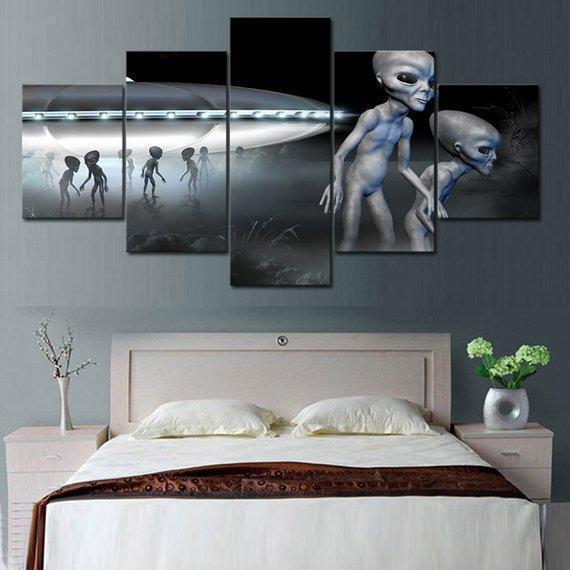 Alien Space Ship – Space Canvas Wall Art