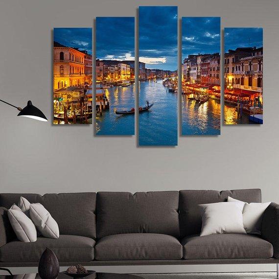 At Night Venice Italy 03 – Nature Canvas Wall Art