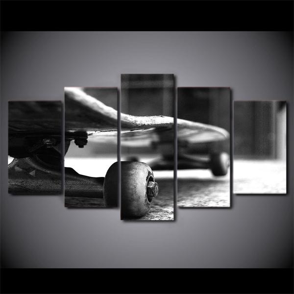Black And White Photo Of Skateboard – Sport Canvas Wall Art