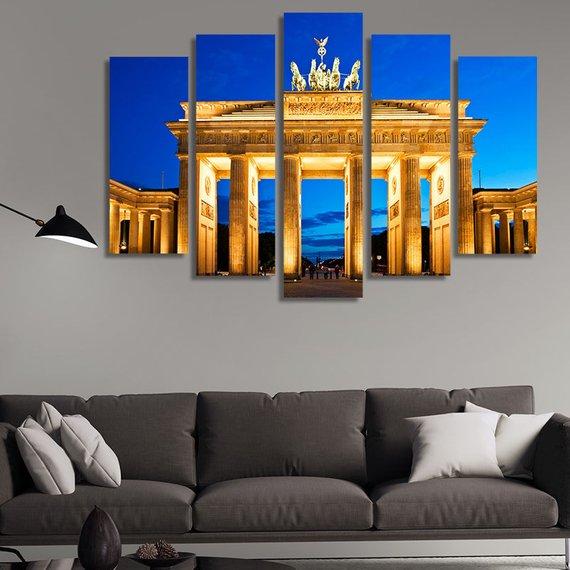 Brandenburg Gate In Berlin Germany At Night – Nature Canvas Wall Art