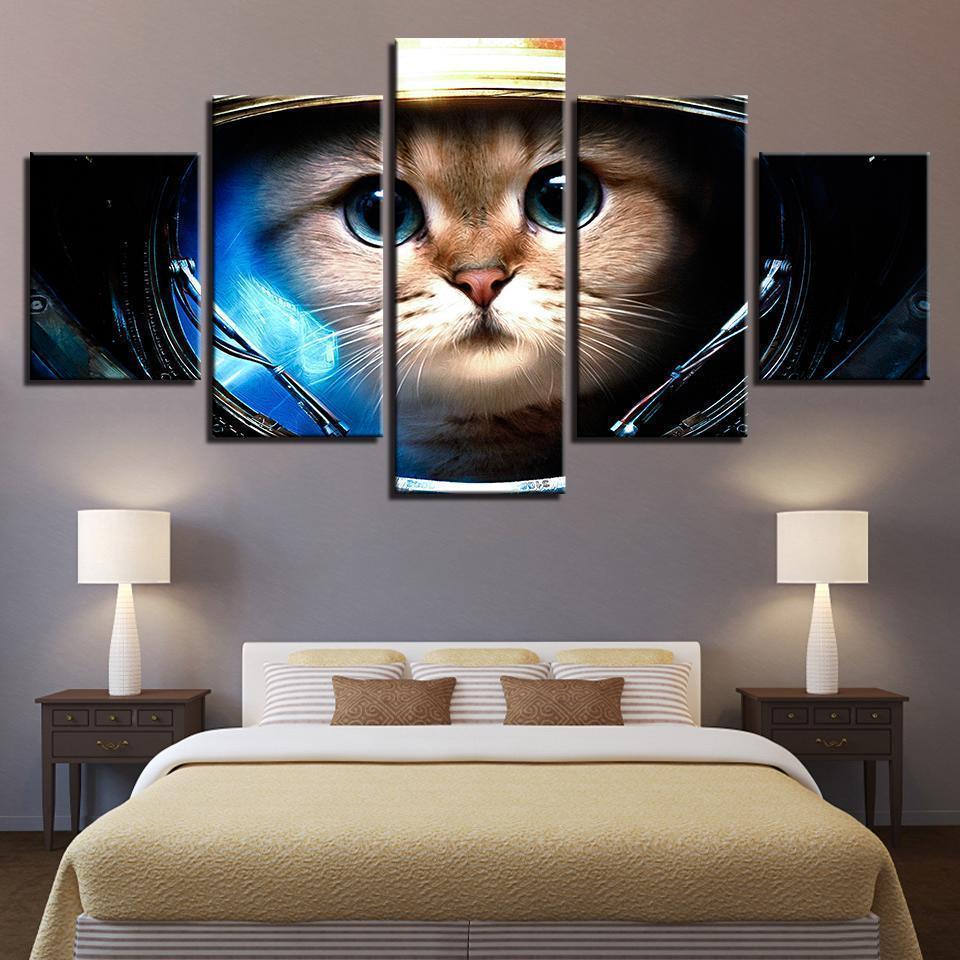 Cat Wearing The Space Helmet Lovely Abstract Animal – Canvas Wall Art