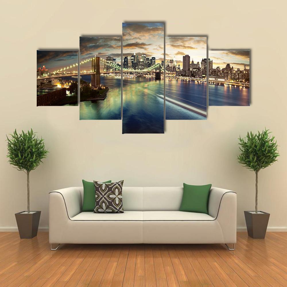 Cloudy Sky Over Brooklyn Bridge In New York – Nature Canvas Wall Art