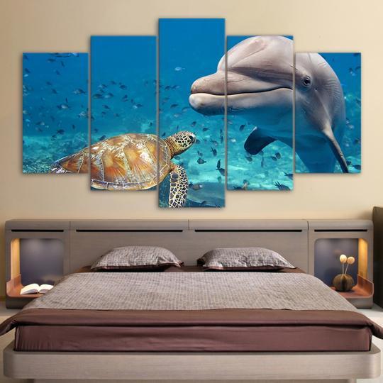 Dolphin And Green Sea Turtle – Animal Canvas Wall Art