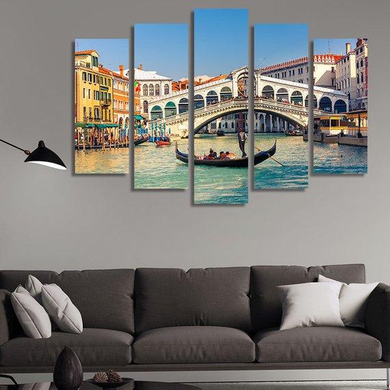 Gondola Near Rialto Bridge In Venice – Nature Canvas Wall Art