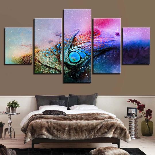 Green Iguana Abstract Canvas Wall Art
