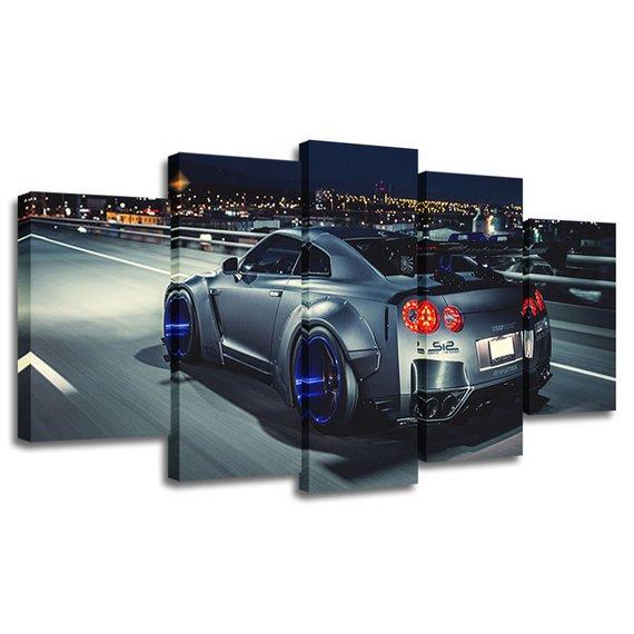 Gtr Sports Car In A Free Road Christmas – Automative Canvas Wall Art