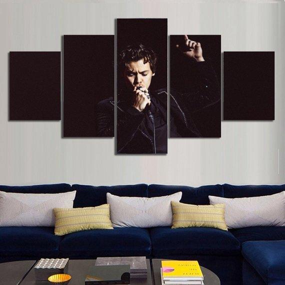 Harry Edward Styles – Famous Person Canvas Wall Art