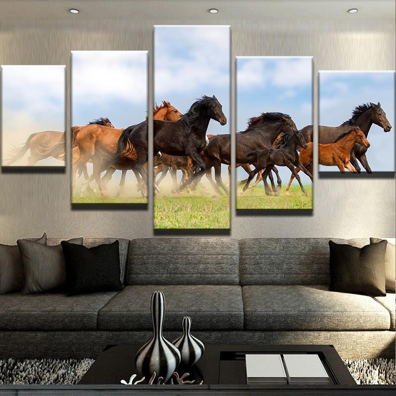 Horse Pasture – Animal Canvas Wall Art