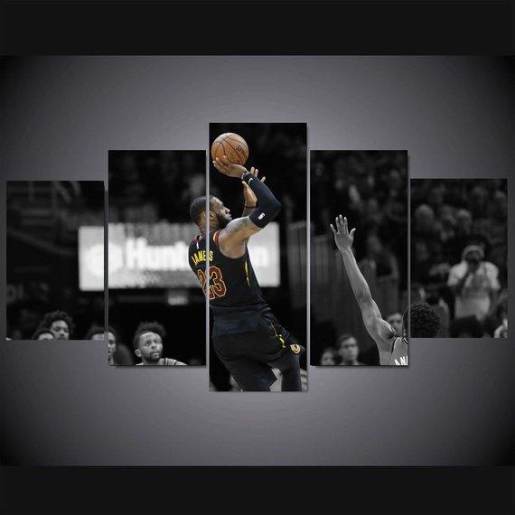 Lebron James 02 – Famous Person Canvas Wall Art