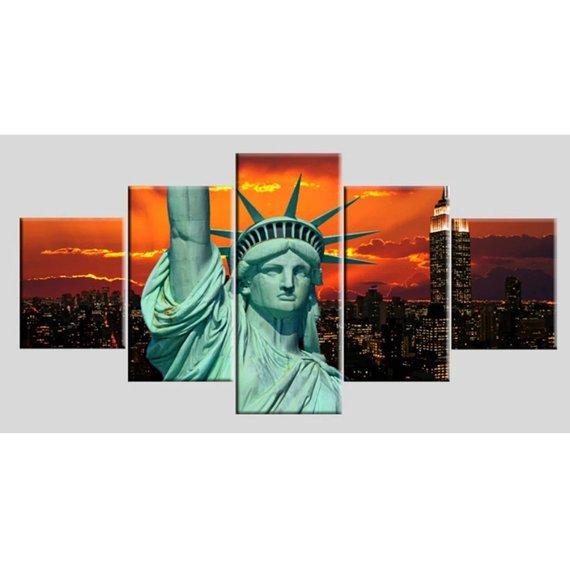 Liberty Statue – Abstract Canvas Wall Art