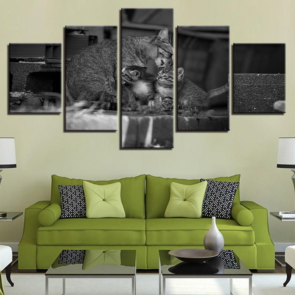 Lovely Cats Family – Animal Canvas Wall Art