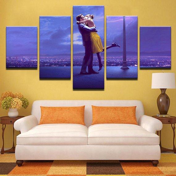 Lovers Kissing Night Romantic Couple – Movie Canvas Wall Art