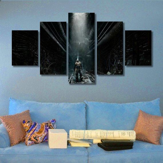 Metro 2033 02 – Gaming Canvas Wall Art