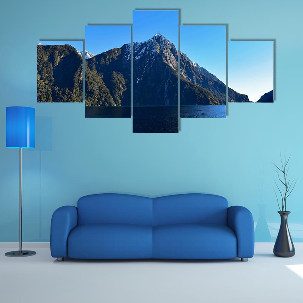 Milford Sound In Fiordland National Park – Nature Canvas Wall Art