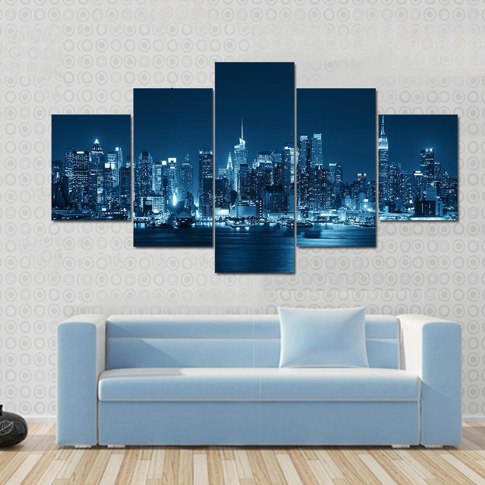 Moon Rise Over Manhattan With City Skyline – Nature Canvas Wall Art