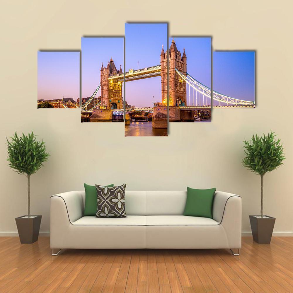 Night View Of Tower Bridge In London – Nature Canvas Wall Art