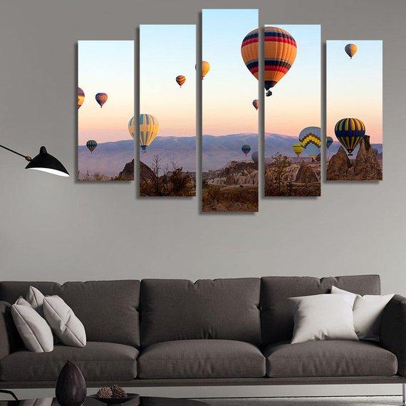 Out Of Air Balloons – Nature Canvas Wall Art