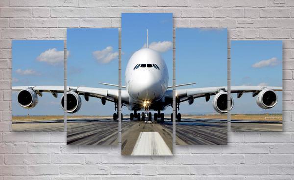 Passenger Airplane – Airplane Canvas Wall Art