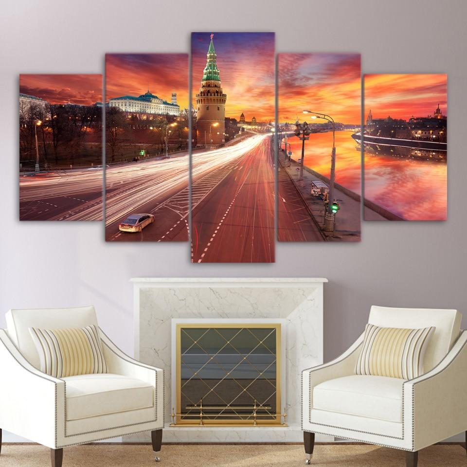 Red Sunset Over Moscow Kremlin – Nature Canvas Wall Art